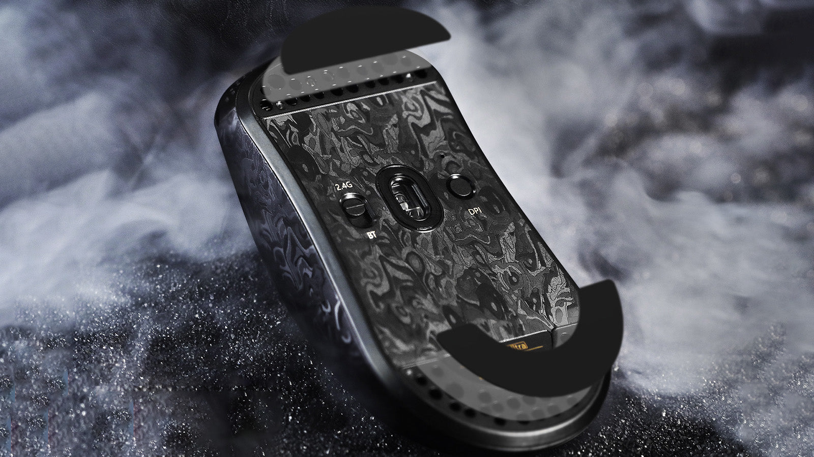 글라스 마우스 스케이트 vs. PTFE: 궁극의 부드러운 움직임을 제공하는 것은?